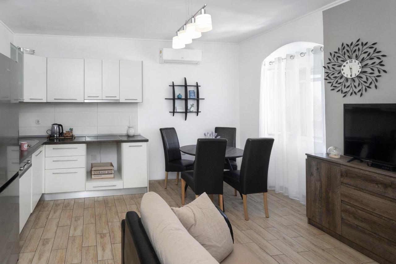 Apartment Feratjer Спліт Екстер'єр фото